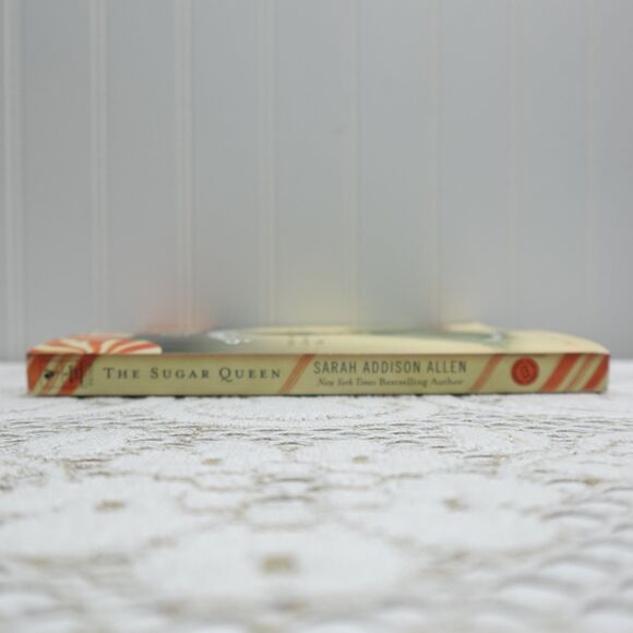 The Sugar Queen Sarah Addison Allen 2009 Trade Paperback Bantam Books - Picture 8 of 8